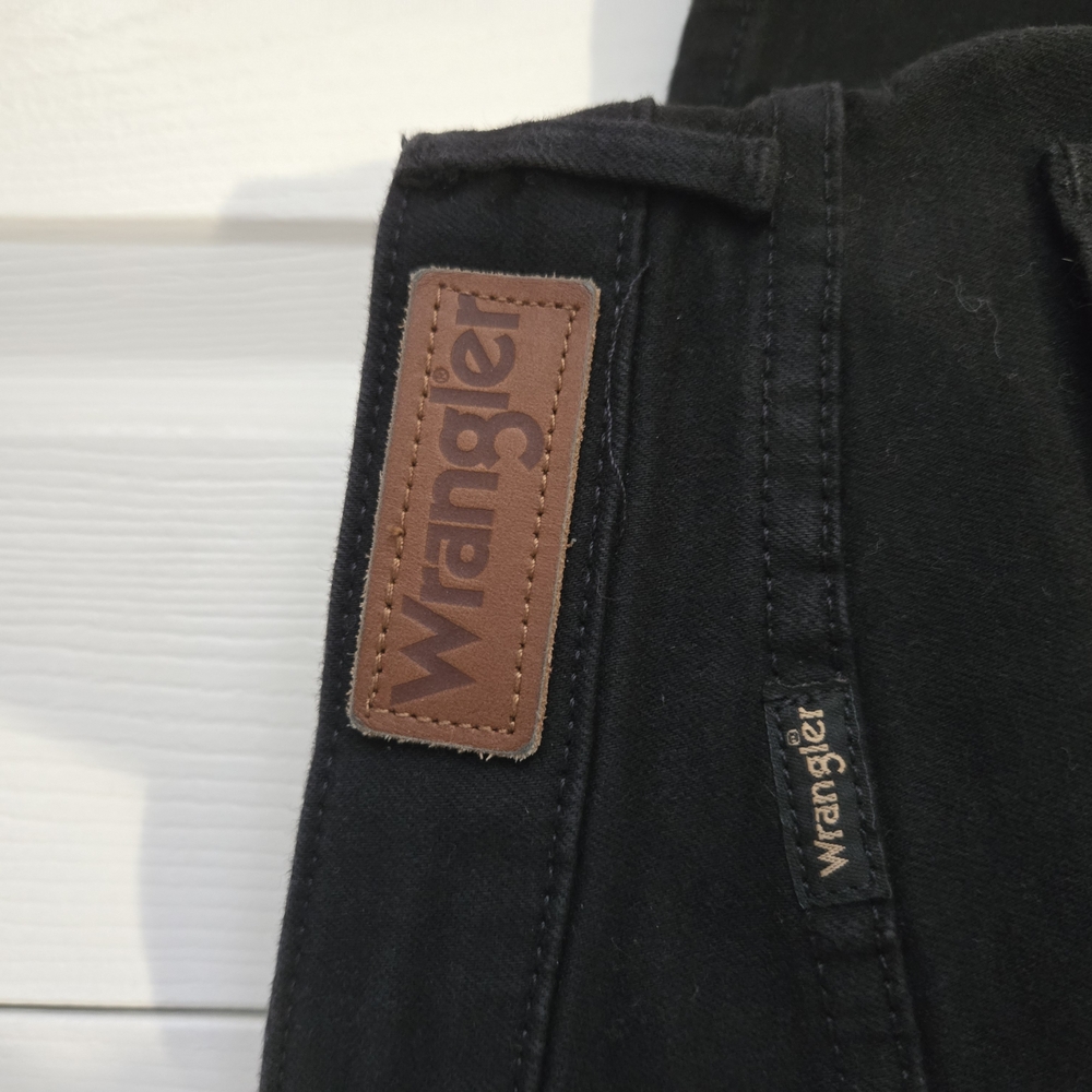Wrangler High Rise Unforgettable Skinny